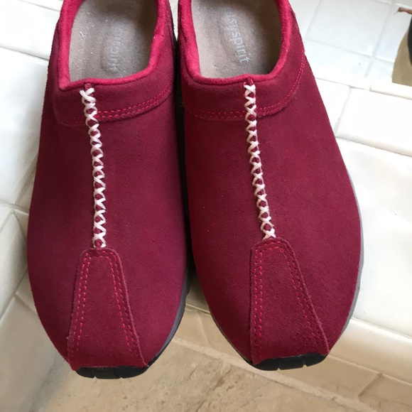 easy spirit red shoes